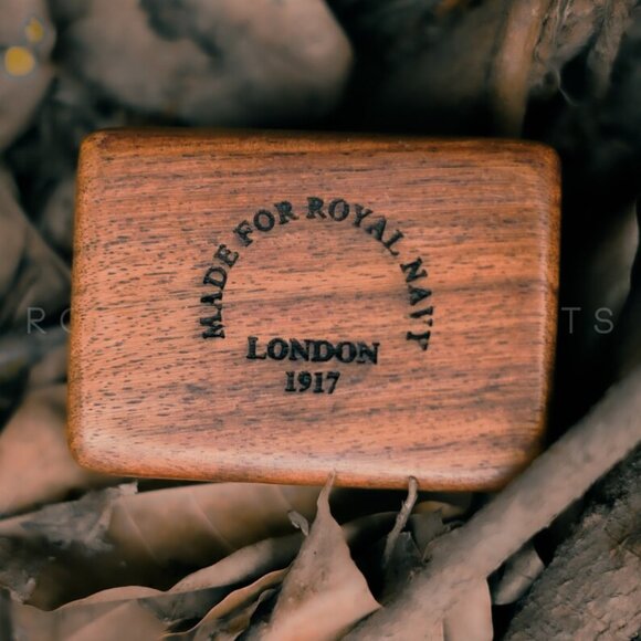 Handmade Brass Push Button Sundial Compass in Exquisite Wood Box A Timeless Gift - Picture 7 of 8